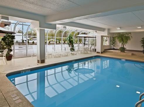 Americas Best Value Inn Уокиган Экстерьер фото