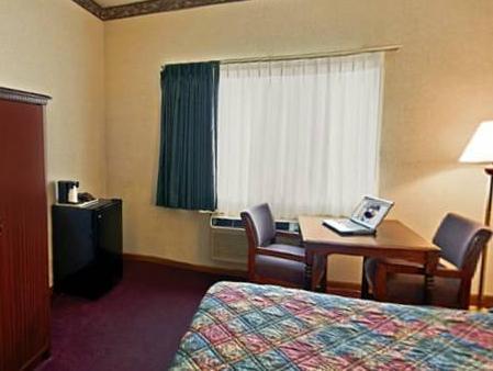 Americas Best Value Inn Уокиган Экстерьер фото